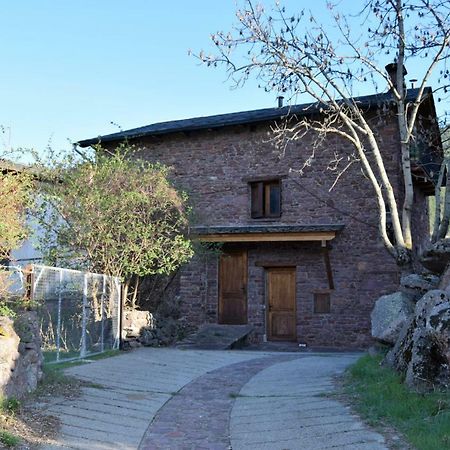 El Corralet De Cal Tonico Apartment Llagunes Exterior photo